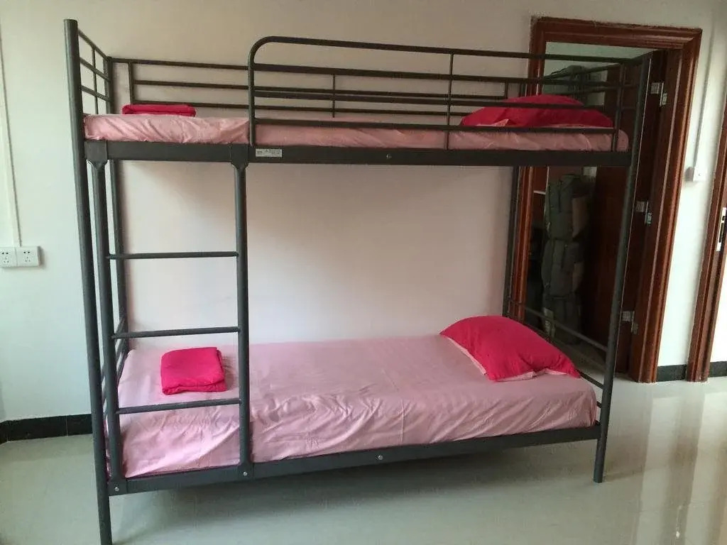 Long Island Hostel