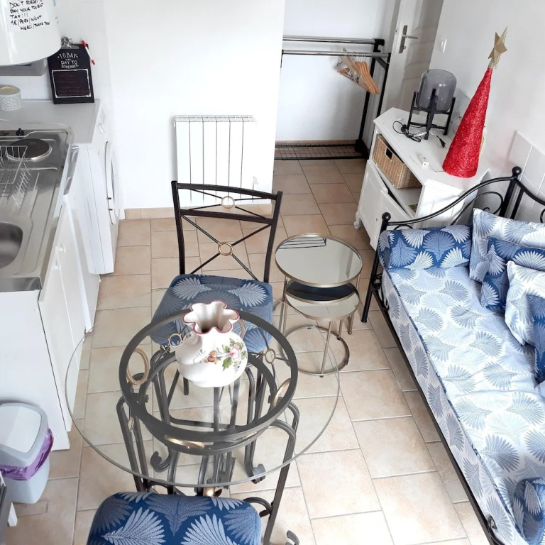 Property With one Bedroom in Sainte-marie-du-mont, With Enclosed Garden and Wifi - 100 m From the Beach