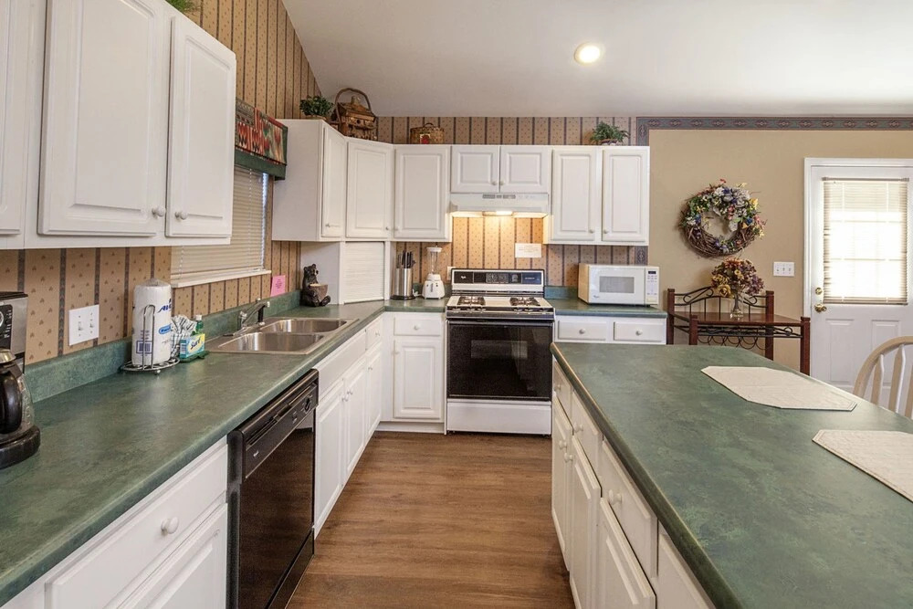 Our Tennessee Mountain Home - Great Location! Close To All The Action! cabin