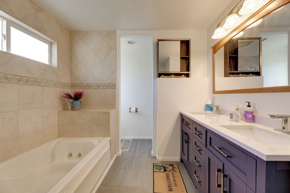 Great Location & Free Extras! Bellflower Stay