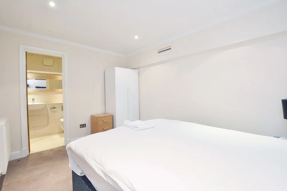 William Mews Townhouse