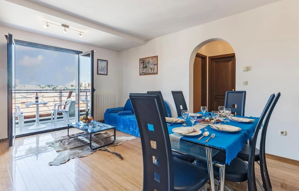 Amazing Apartment in Pula With Wifi and 1 Bedrooms