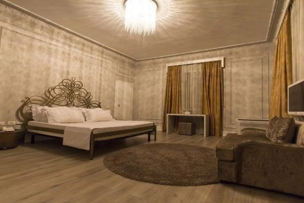Padam Boutique Hotel