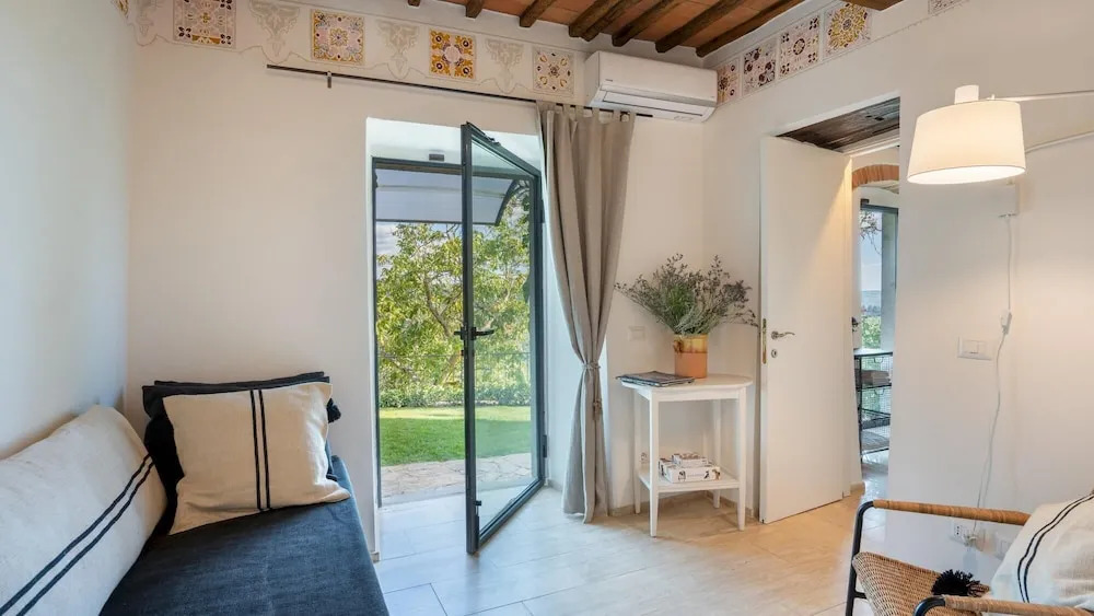 POGGIO NOVOLI 6, Emma Villas