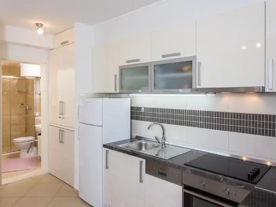 Apartment Pekoc