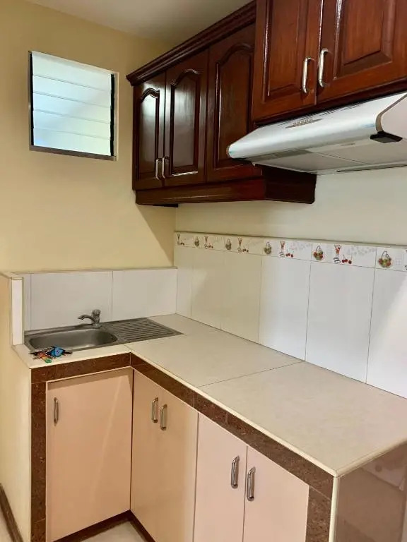Elreds Condo