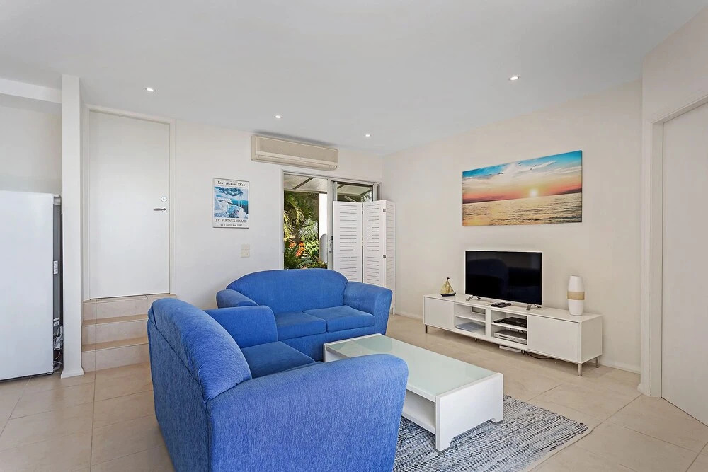 Mirage, 24A Gloucester Street