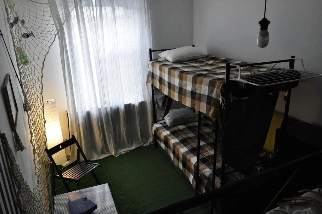 Tabouret Rooms na Mayakovskogo 17
