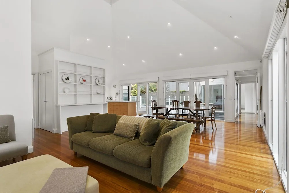 Perfect Blairgowrie Beach House
