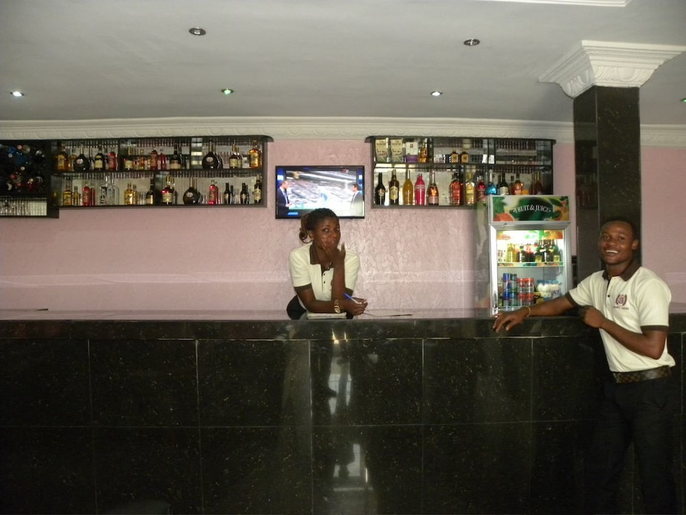 Grandy Suites
