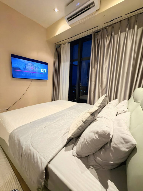Knightsbridge Makati City Stay