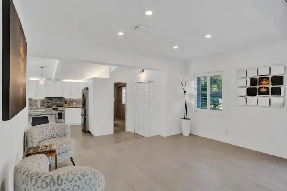 Pool House 3 Bedroom Home Victoria Park