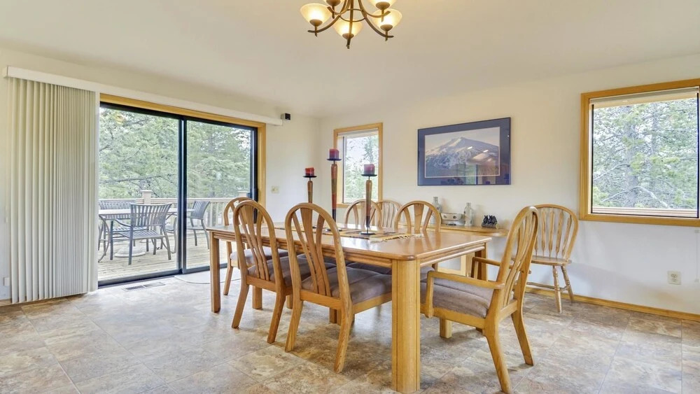 White Elm 28