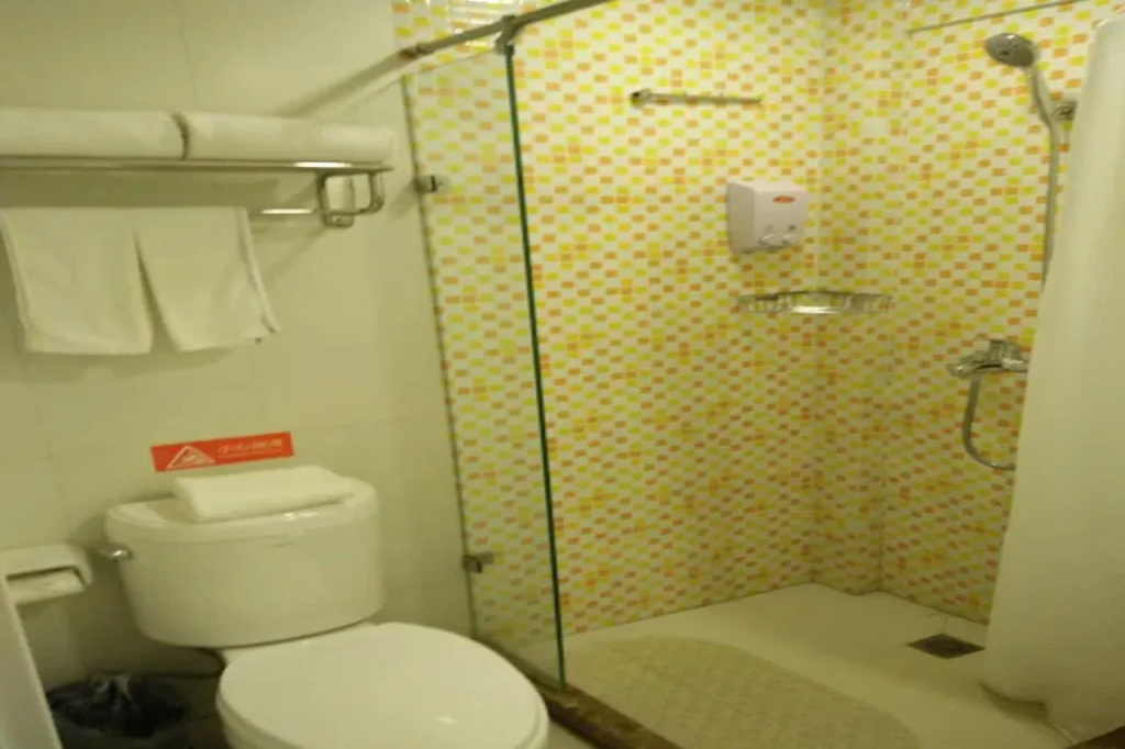 Pebble Motel (Kunming Dounan Flower City Longcheng Street)