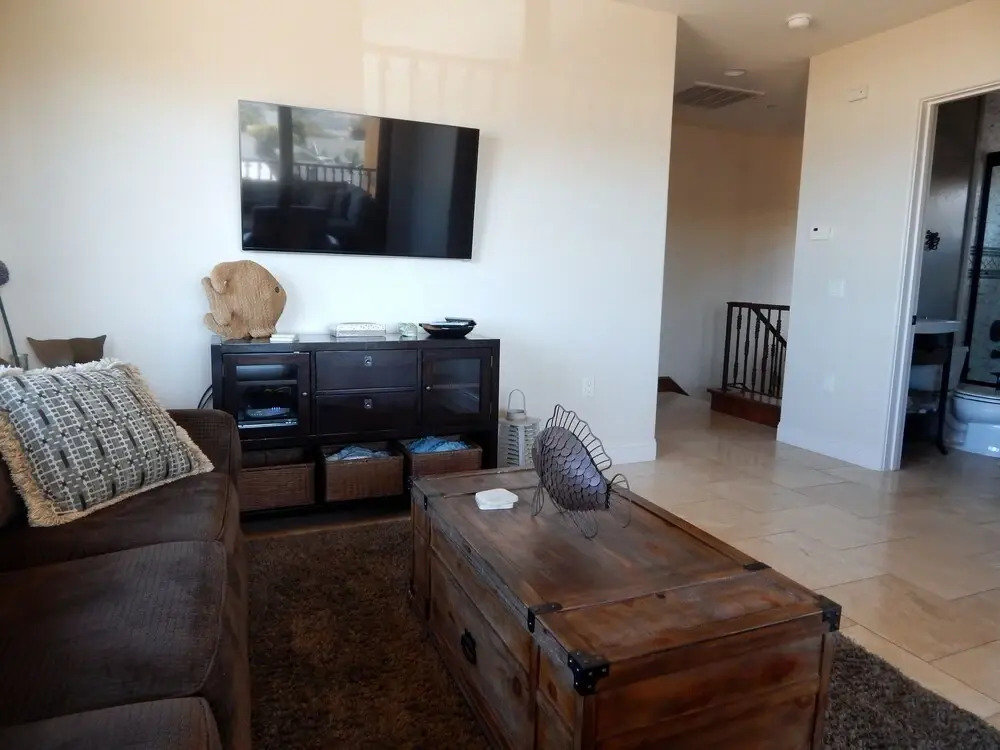 206 Tierra De Paraiso 3 Bedroom Condo by Redawning