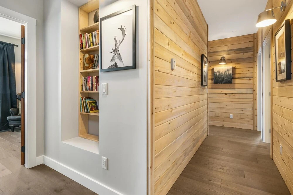 Chalet Monashee - Brand New High-End Property with Amazing Views