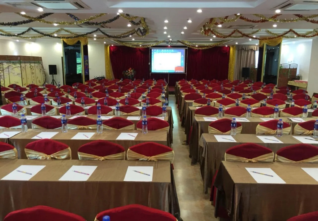Jinzun Holiday Hotel