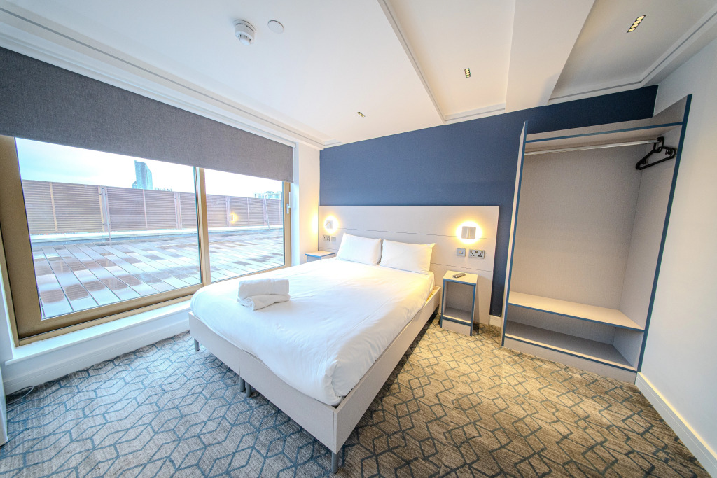 Ilford Grand Hotel