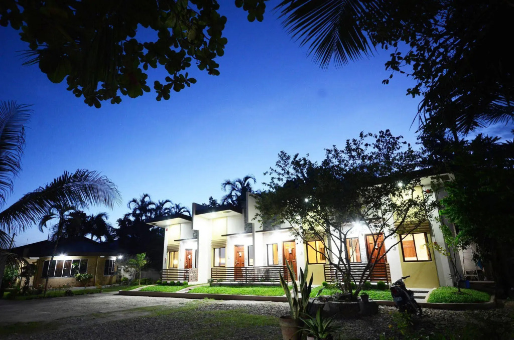 La Belle Pension House