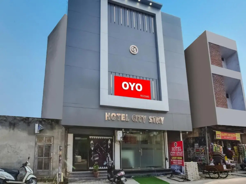 POP 70106 Hotel City Stay