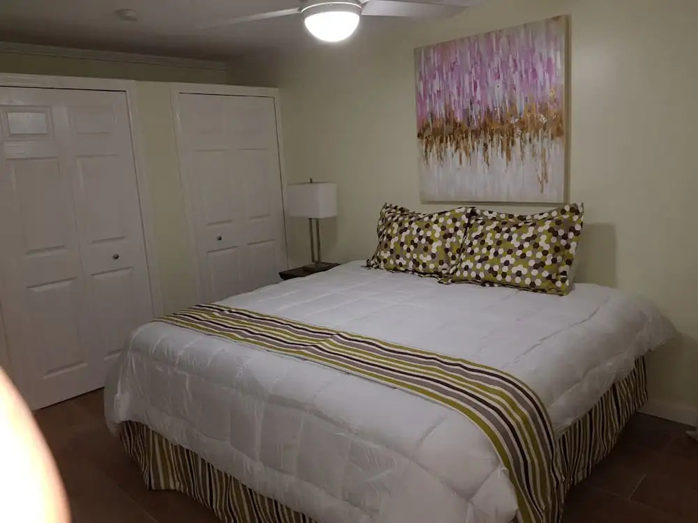 New Kingston Apt at Kensington Court