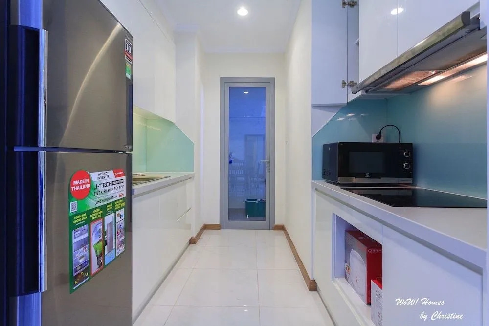Aurora Apartment by Glenwood
