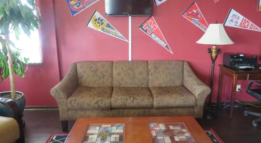 Sports Club Motel