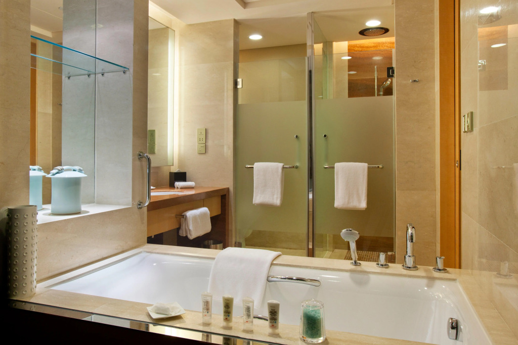 Crowne Plaza Yichang by IHG