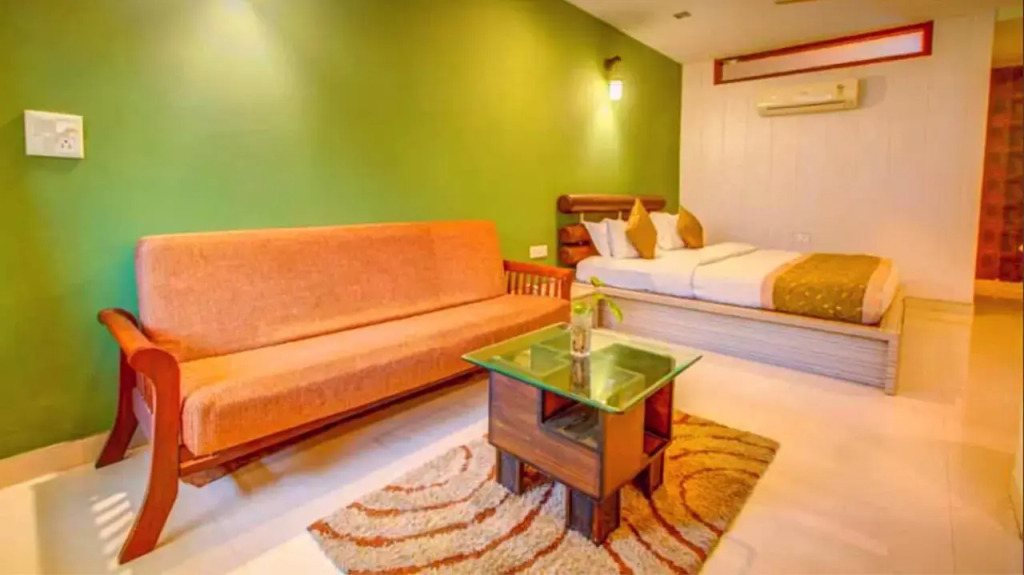 Pyramid Home Divine - A Wellness Resort