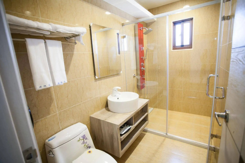 Kenting Coral Sea Resort Hotel