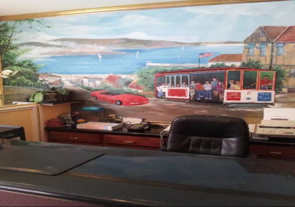 Layne Hotel