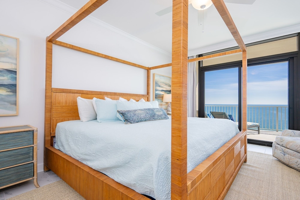 Phoenix Gulf Shores Ii 1904 3 Bedroom Condo
