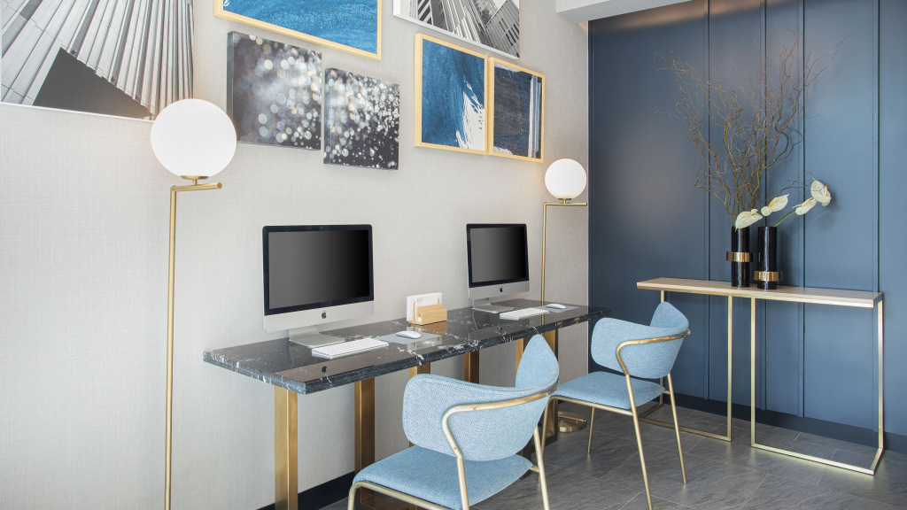 Staybridge Suites Bangkok Thonglor by IHG