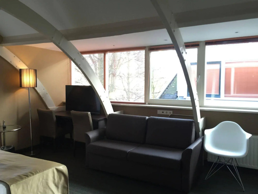 Golden Mansion Apartment Hotel