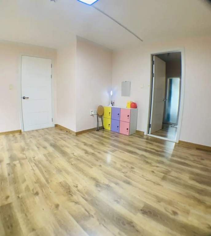 Gangneung Wow Guesthouse - Hostel