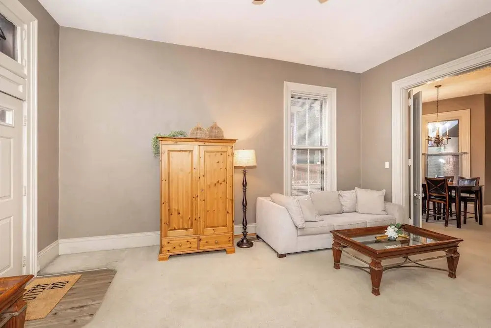 Historic Gem Russell Suite 2