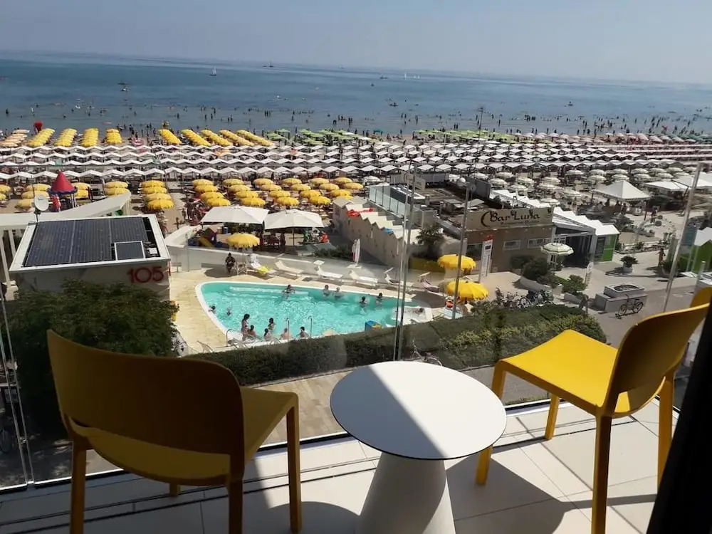 App Sea View
