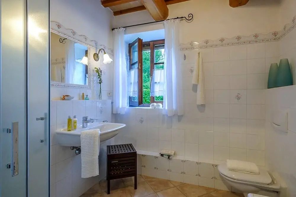 La Girolima 6 2 by Marche Holiday Villas