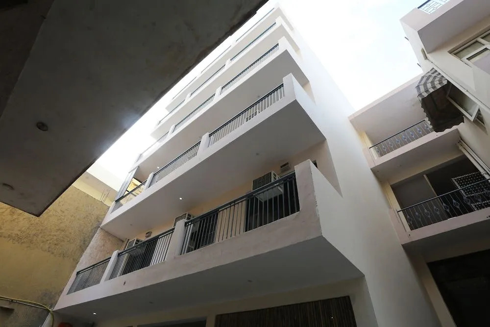 Oyo 28670 Hotel Dev Palace