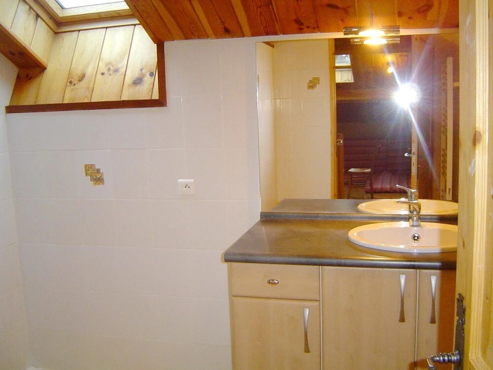 Apartment With 3 Bedrooms in Les Estables, With Wonderful Mountain Vie