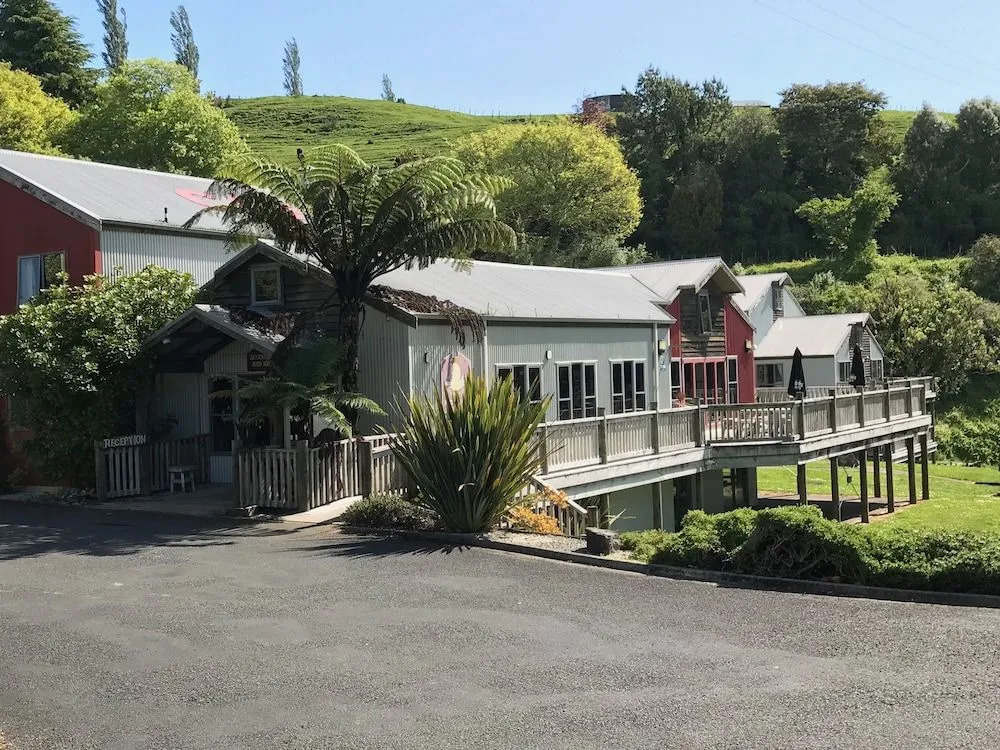 Waitomo Village Chalets home of Kiwipaka