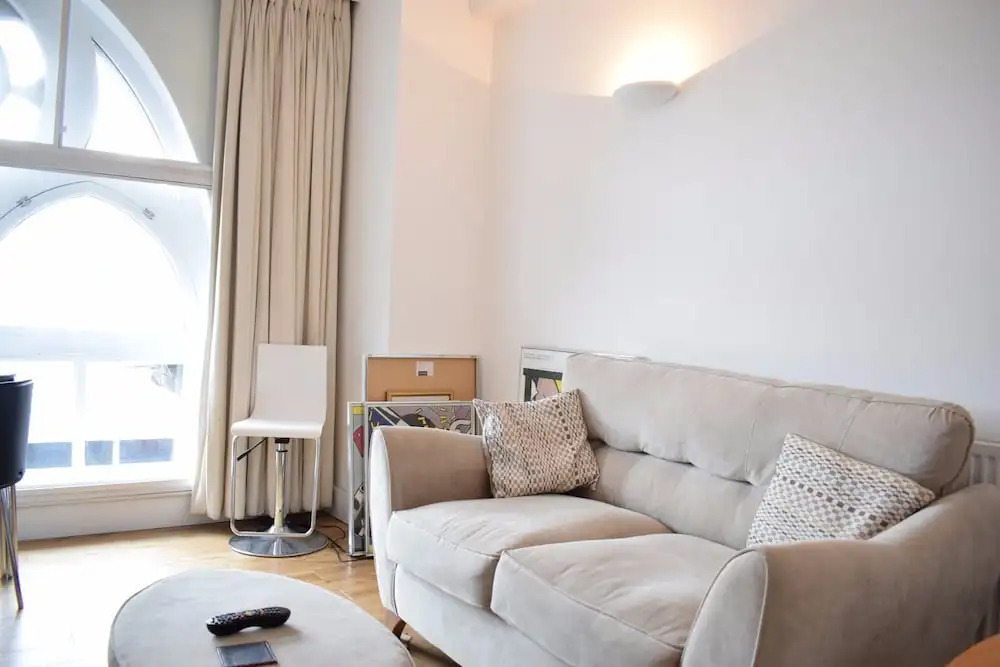 2 Bedroom Flat in Central London