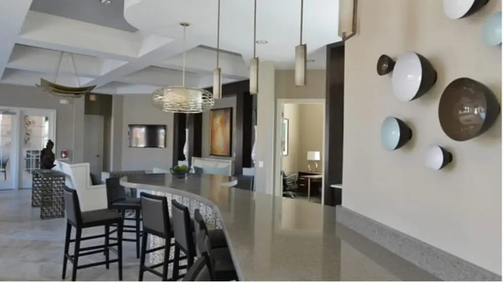 Beautiful Themed Vacation Home With Pool St5509