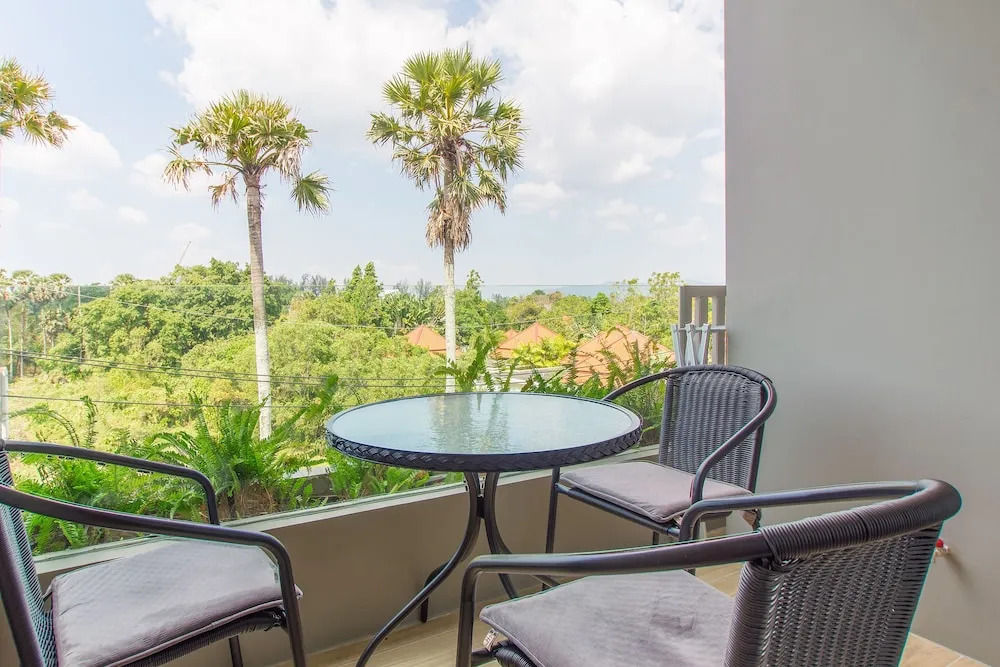 1 Bdr Apartment at Bangtao Beach (900m)