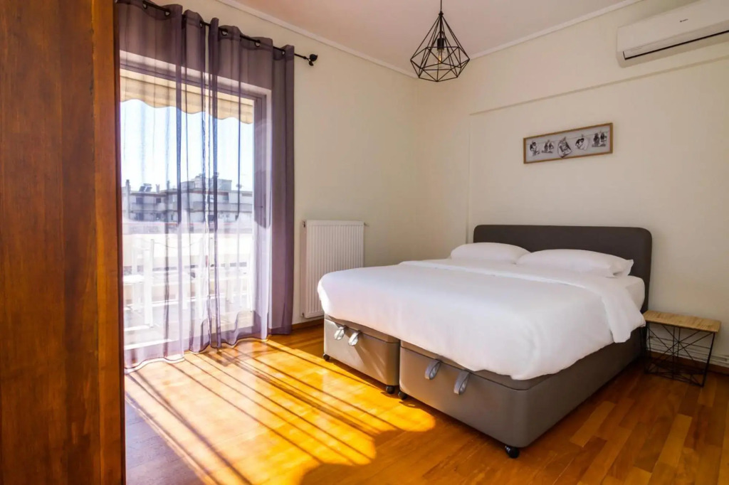 Two Bedroom Apartment in Chalandri with Balcony
