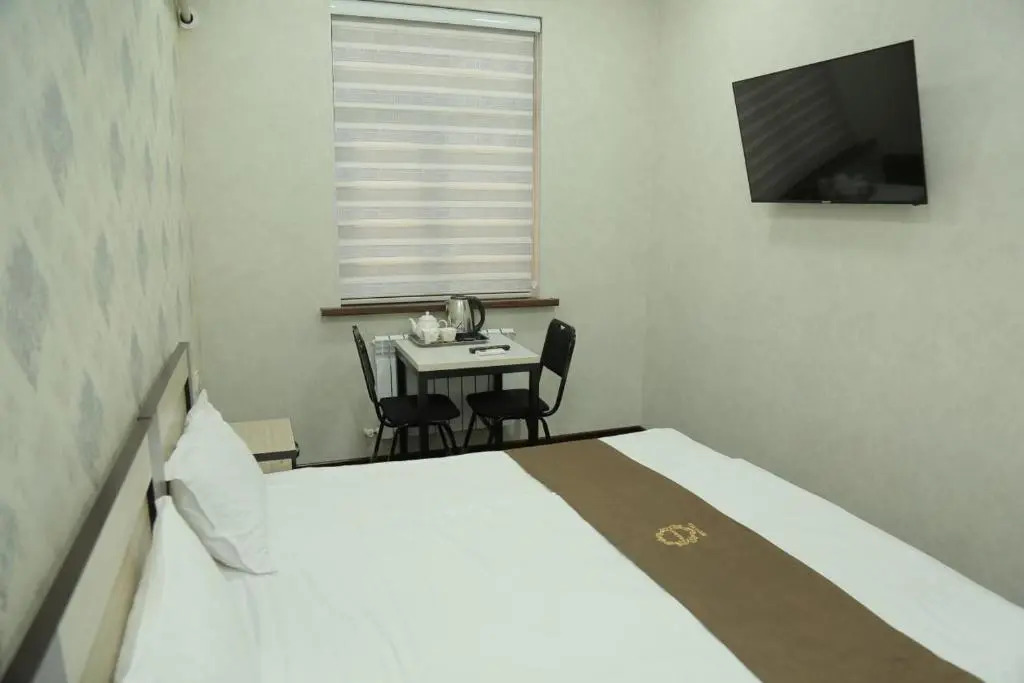 Premium Hotel 777