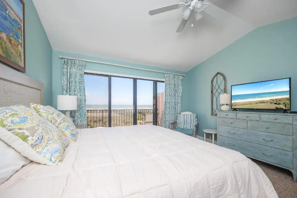 Sea Place 11205, 2 Bedrooms, Beach Front, Pool, Tennis, WiFi, Sleeps 6