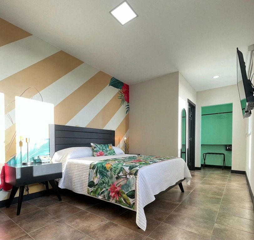 Santo Paradiso Hotel
