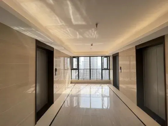 Lavande Hotel (Zhengzhou Miaoli Commercial Center Aquarium)