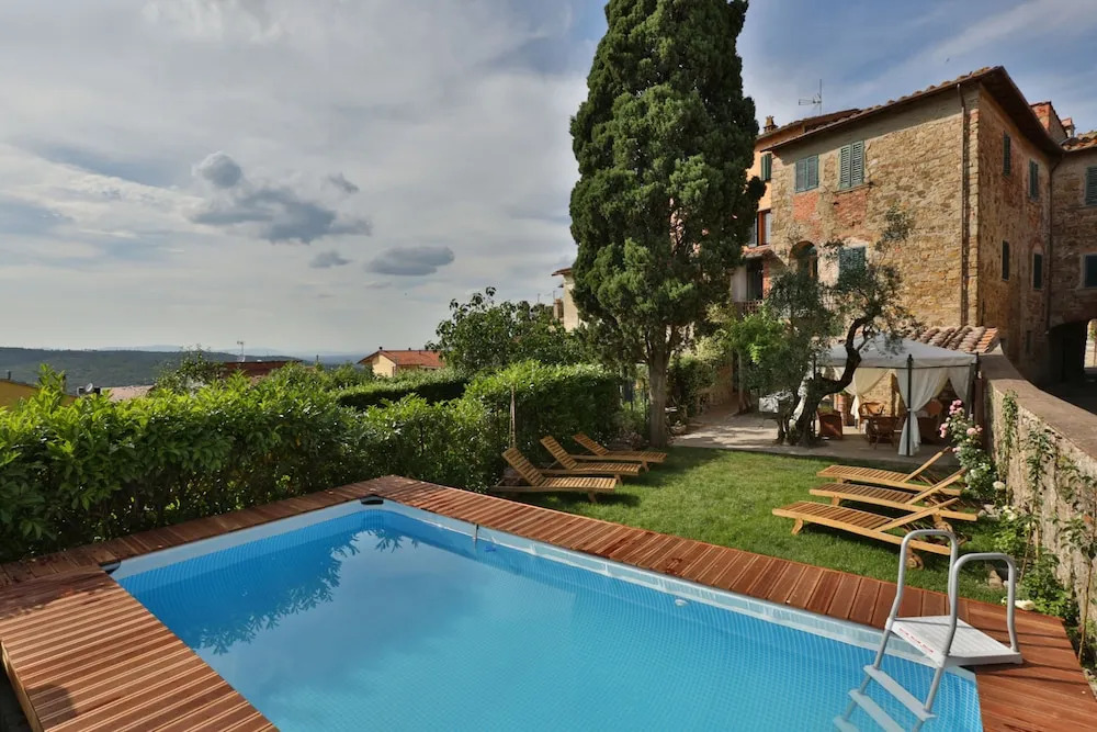 Novamen Villas